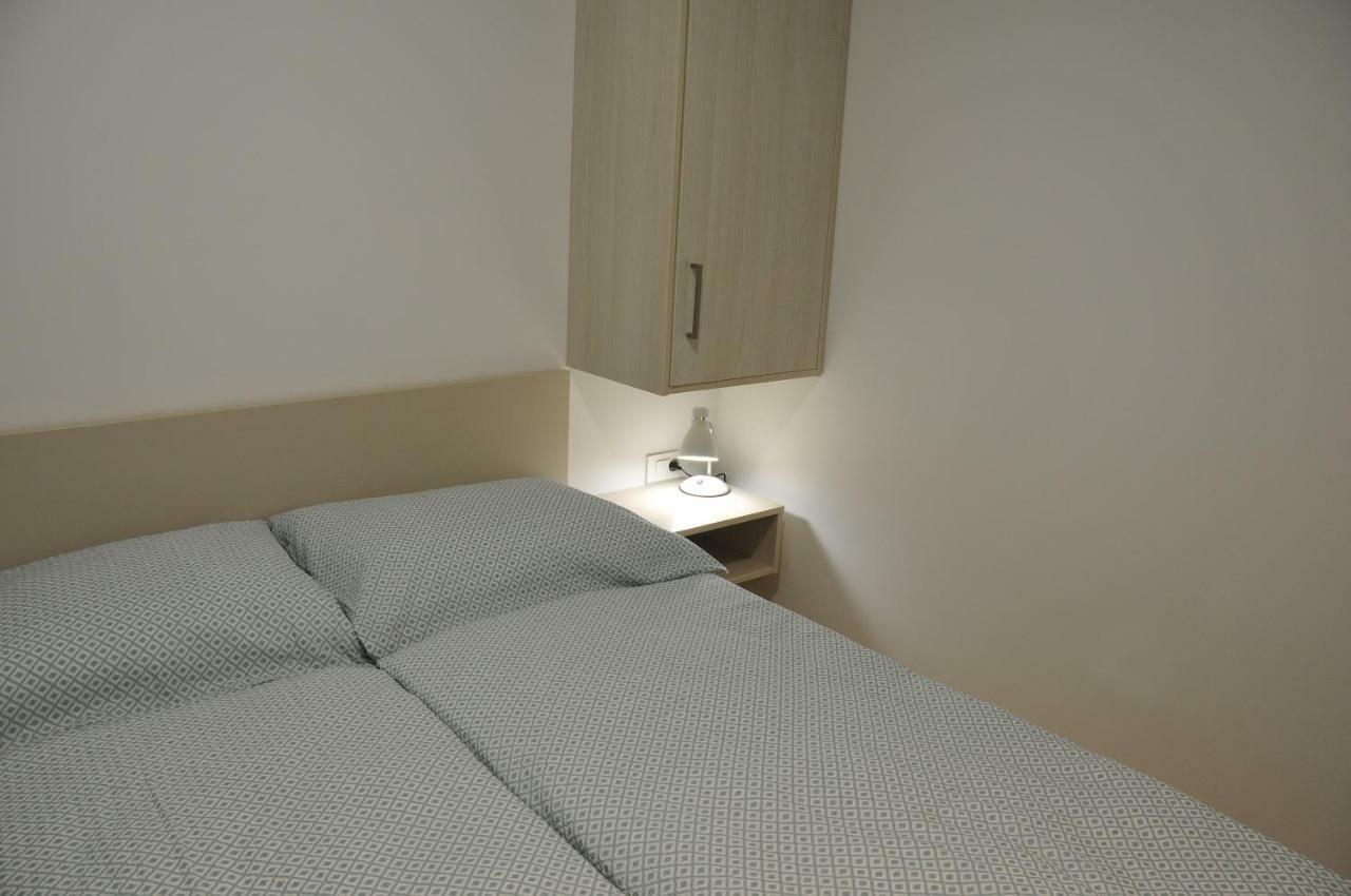 Brand New House Luna Блед Екстериор снимка