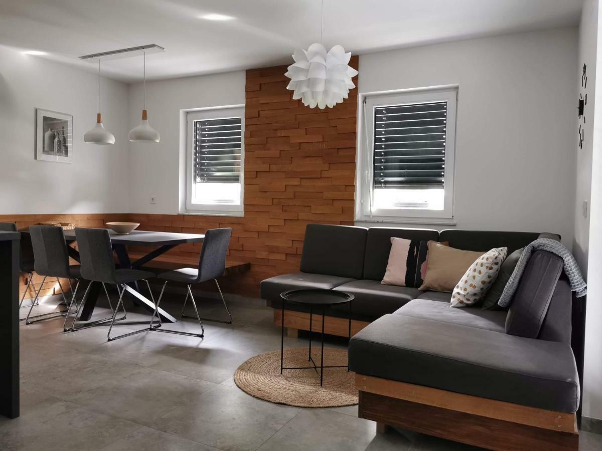 Brand New House Luna Блед Екстериор снимка