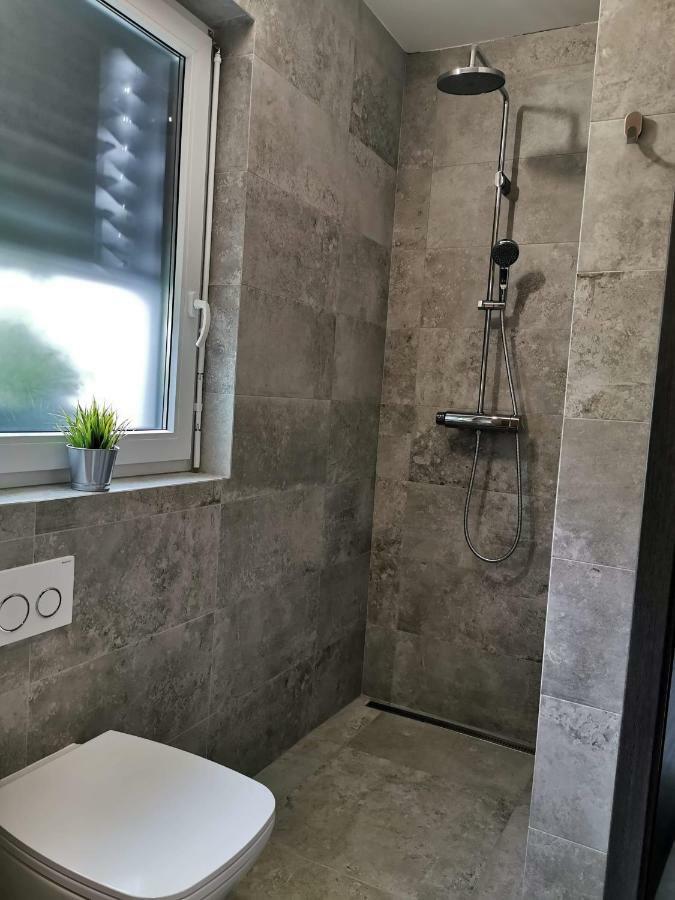 Brand New House Luna Блед Екстериор снимка
