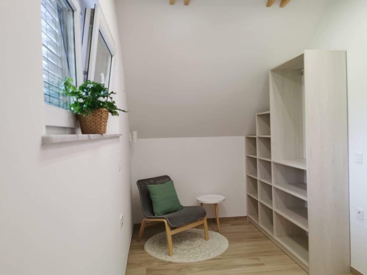Brand New House Luna Блед Екстериор снимка